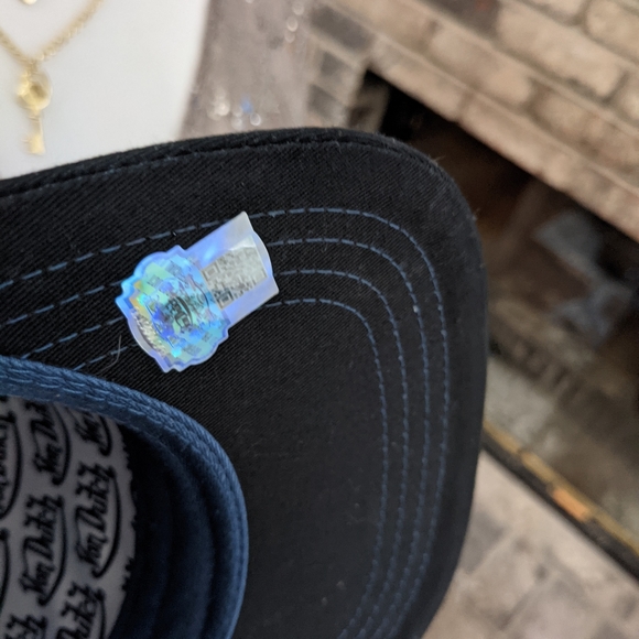 ⭕SOLD⭕Von Dutch Unisex Trucker Hat - Picture 8 of 10